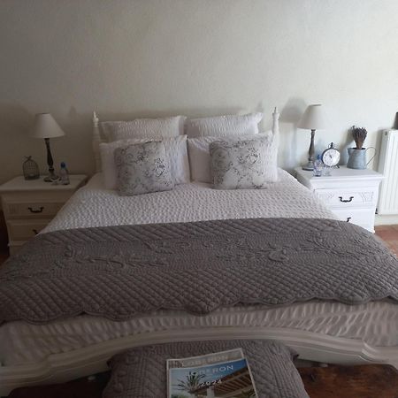 La Tale Bed and Breakfast Chahaignes Buitenkant foto