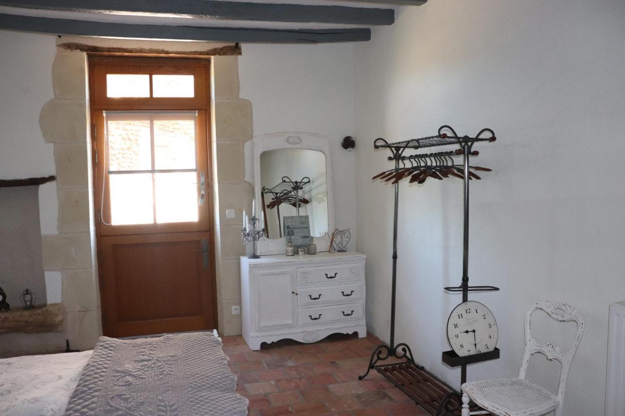 La Tale Bed and Breakfast Chahaignes Buitenkant foto