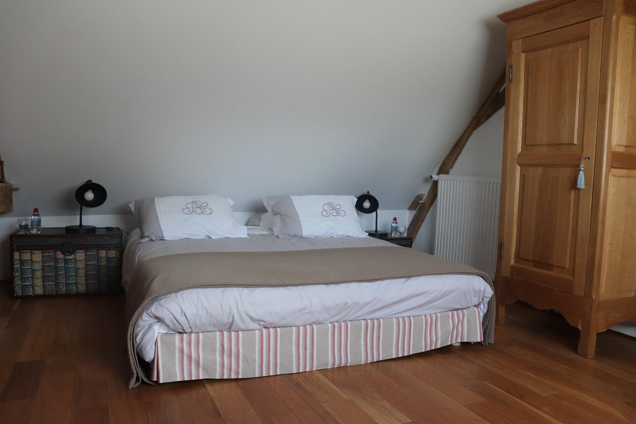 La Tale Bed and Breakfast Chahaignes Buitenkant foto